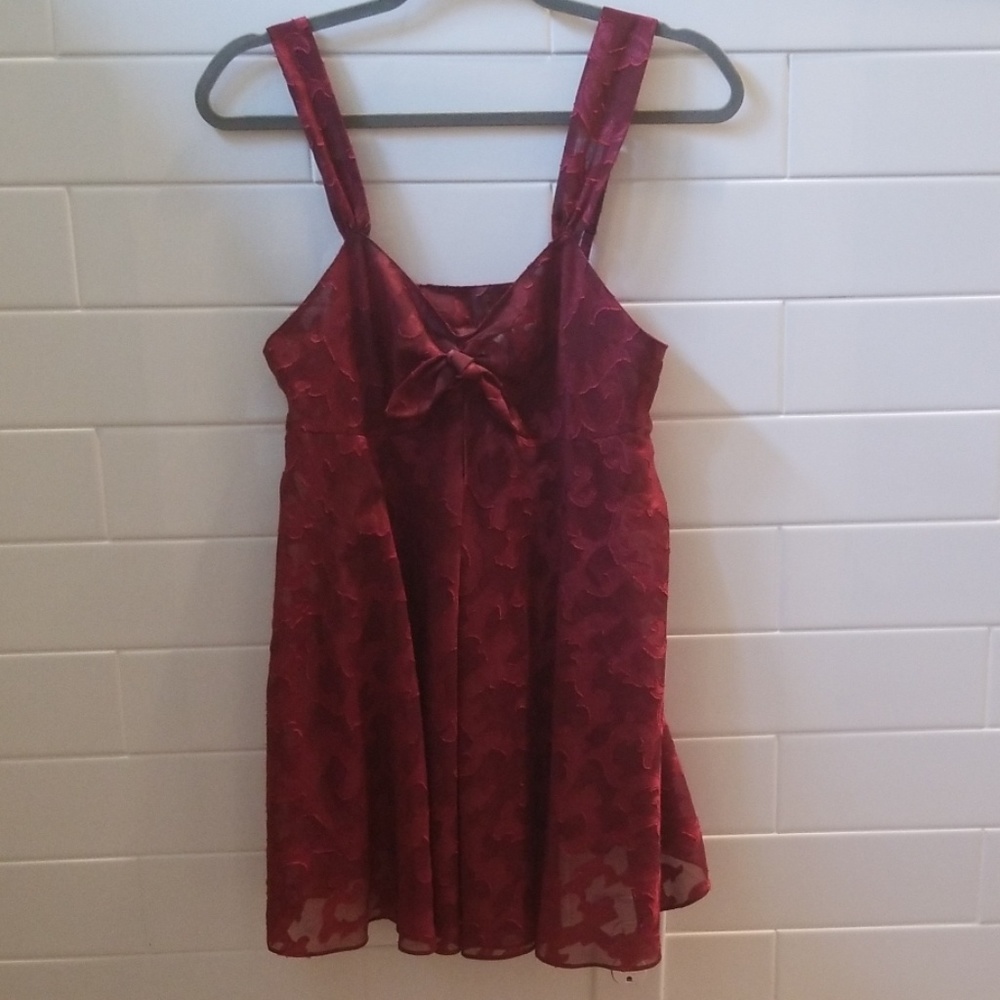 Victoria’s Secret Chemise/Teddy